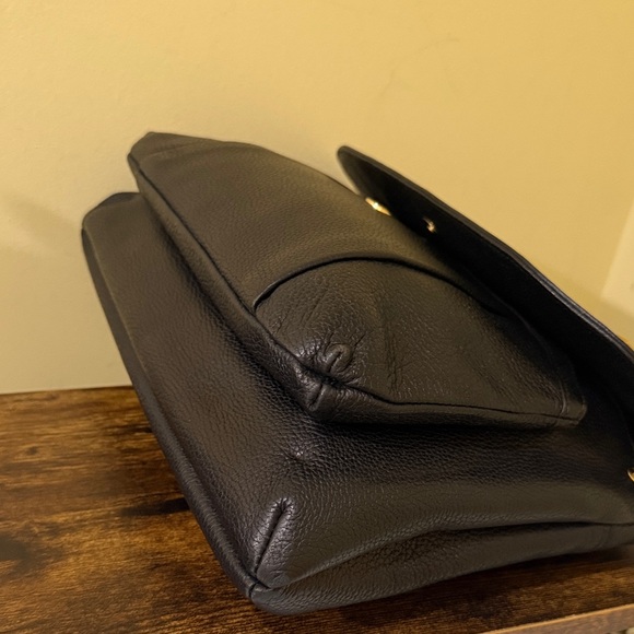 MCM Black Shoulder Bag with Gold Hardware MCM Handbag Authentic MCM - Picture 14 of 15